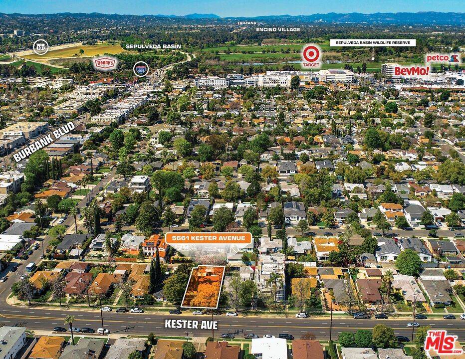 Van Nuys, CA 91411,5661 Kester AVE