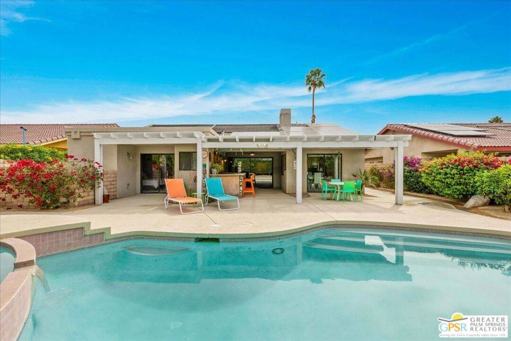 Palm Desert, CA 92260,40669 Meadow LN