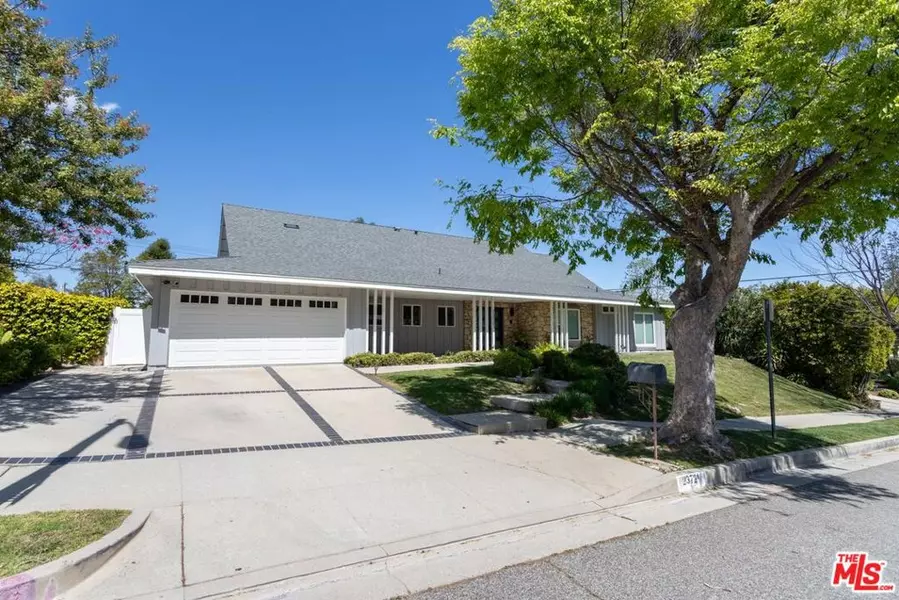 23721 Mariano ST, Woodland Hills, CA 91367