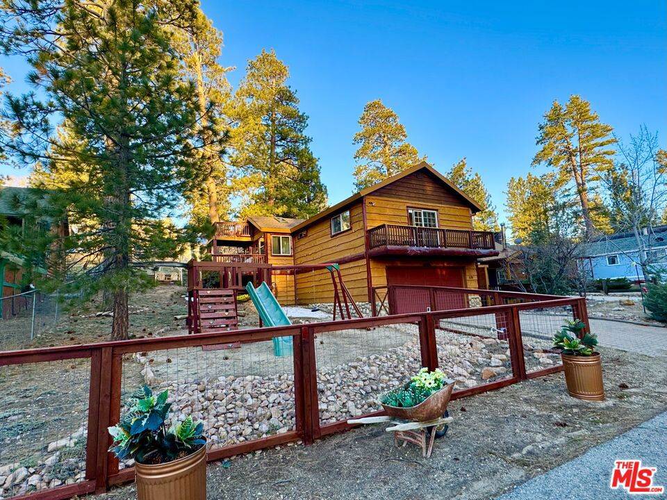 Big Bear, CA 92315,539 Lakewood LN