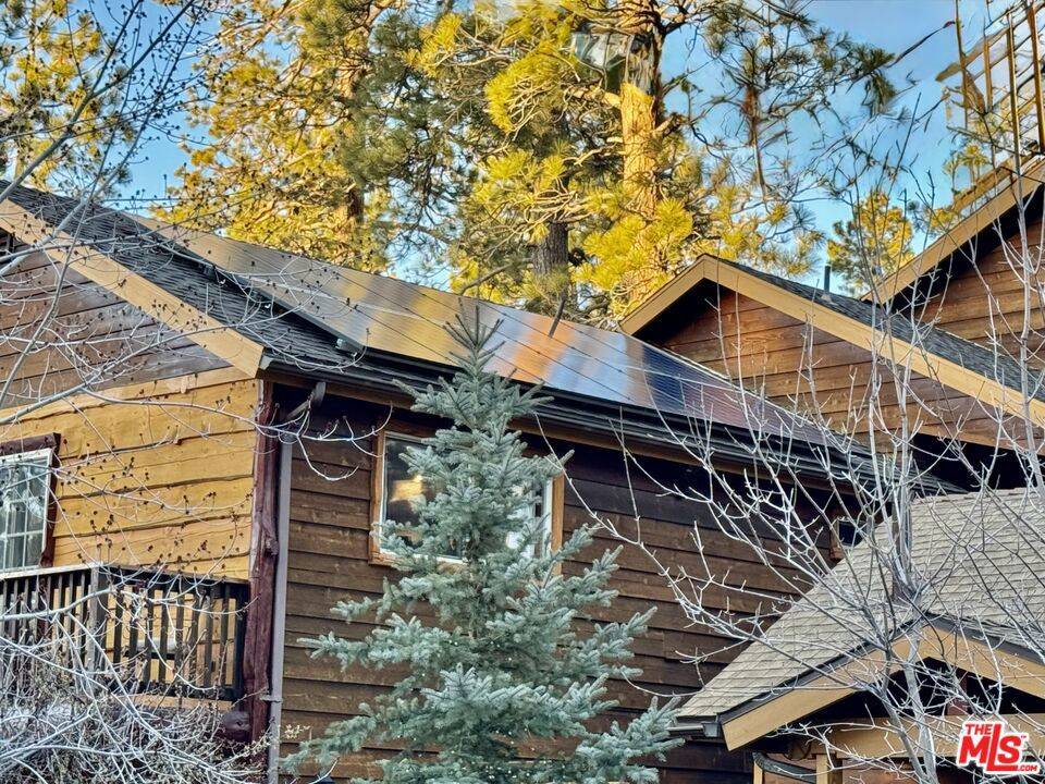 Big Bear, CA 92315,539 Lakewood LN