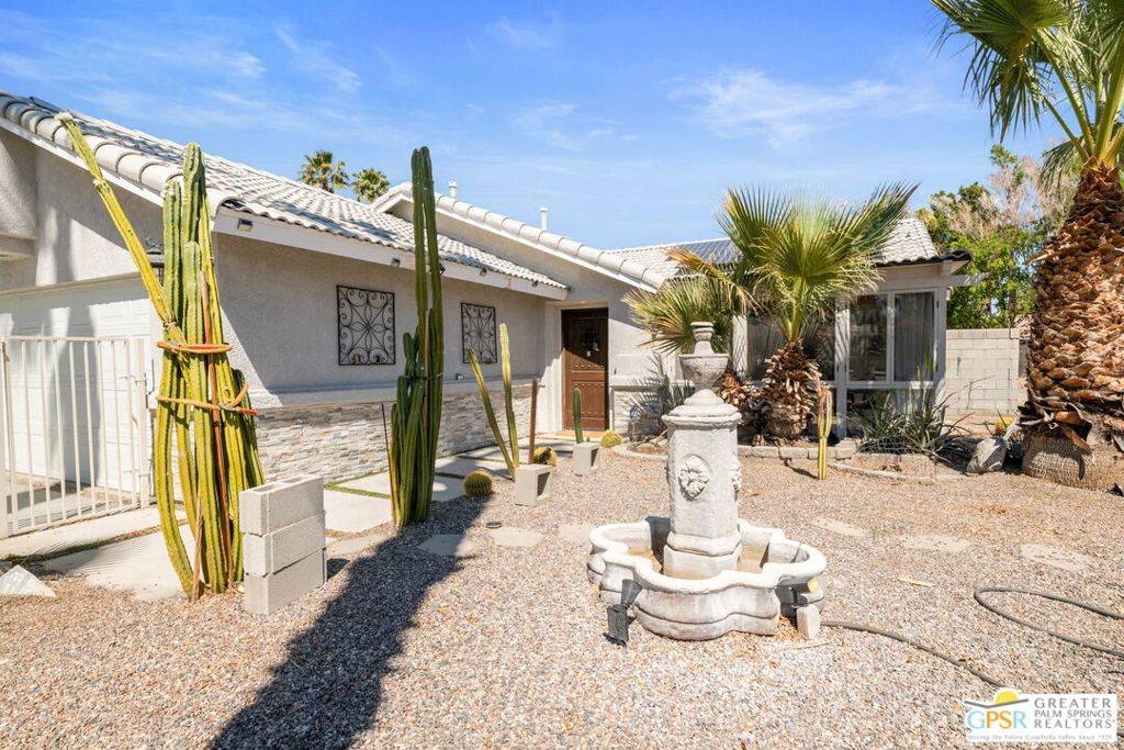 68148 Verano RD, Cathedral City, CA 92234