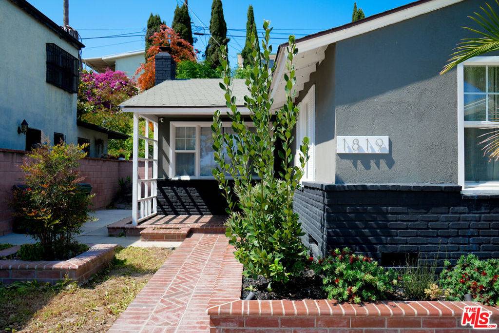 1819 W 129th ST, Gardena, CA 90249