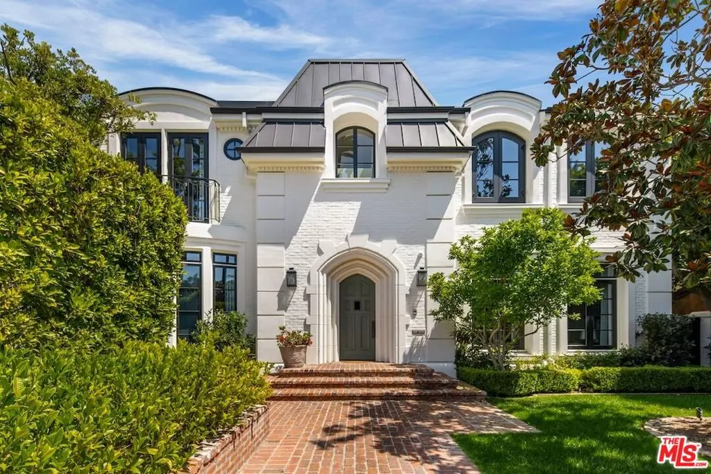 Beverly Hills, CA 90210,610 N Canon DR