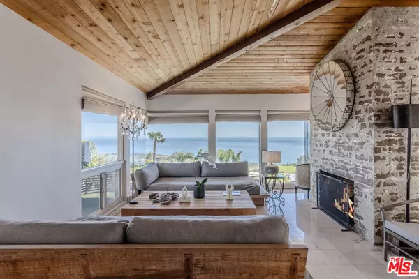 Malibu, CA 90265,24624 Blue Dane LN