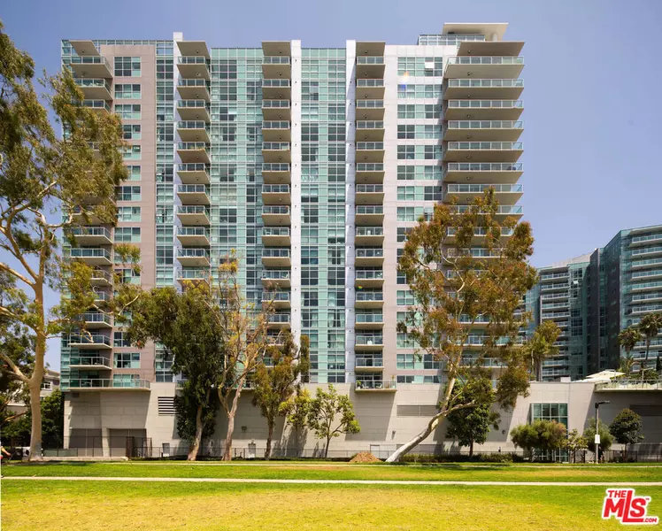 13700 Marina Pointe DR #416, Marina Del Rey, CA 90292