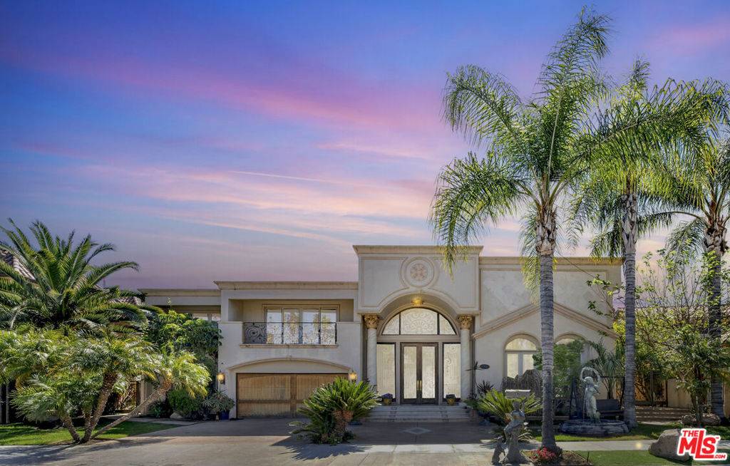 2716 Casiano RD, Los Angeles, CA 90077