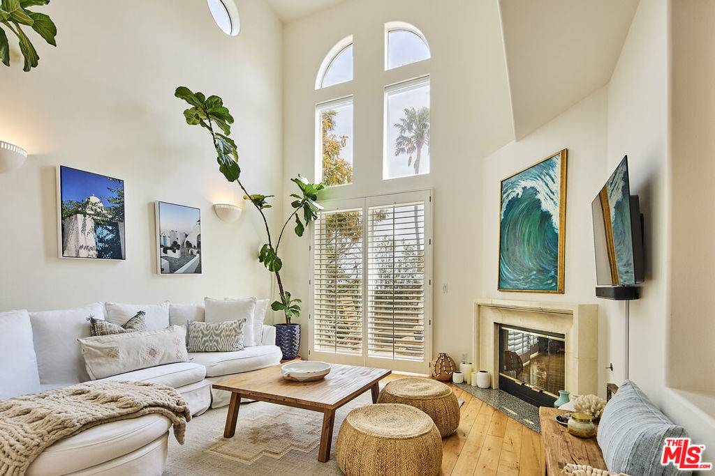 6453 Zuma View PL #120, Malibu, CA 90265