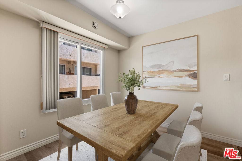 Playa Del Rey, CA 90293,8635 Falmouth AVE #112