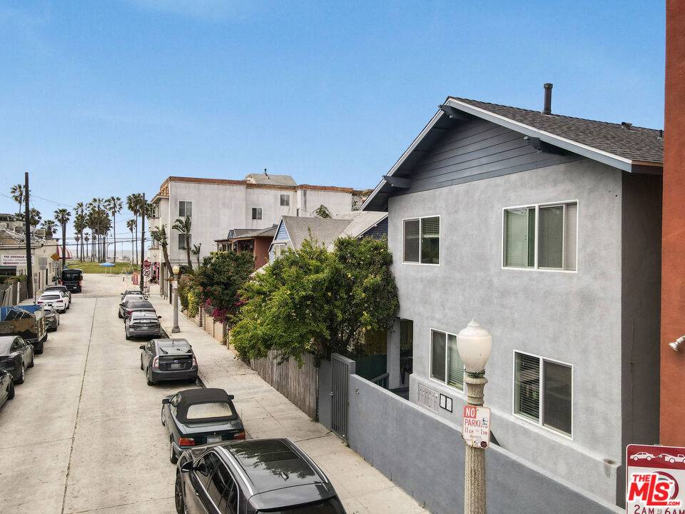 25 Horizon AVE, Venice, CA 90291