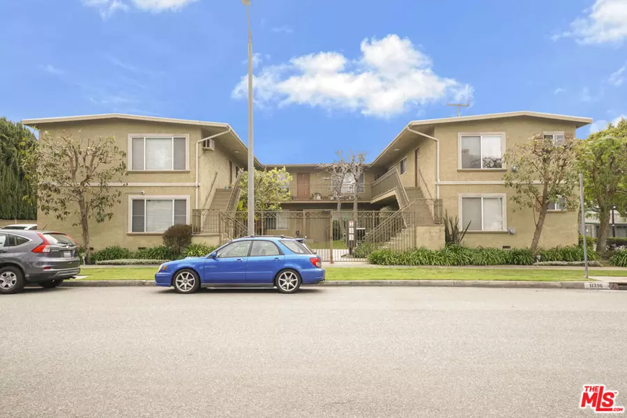 11296 Brookhaven AVE, Los Angeles, CA 90064