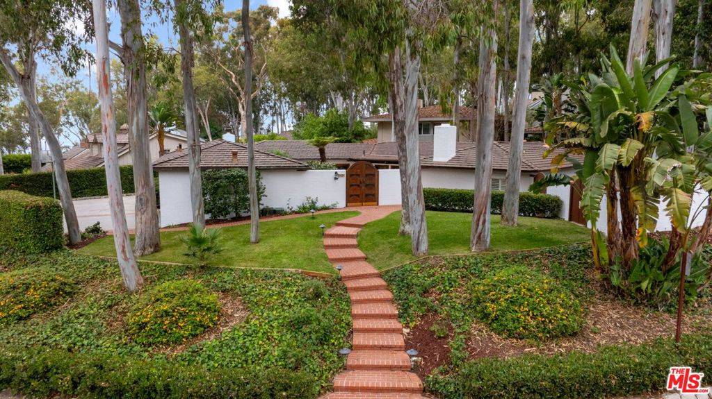 2421 Via Anita, Palos Verdes Estates, CA 90274