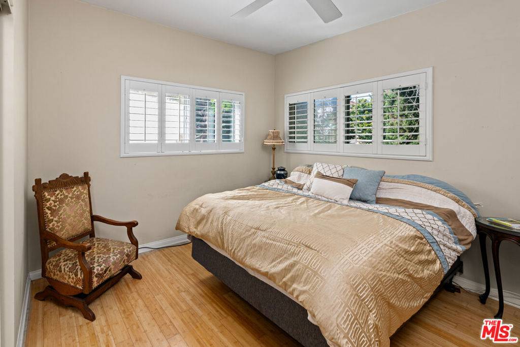 Redondo Beach, CA 90278,2621 Voorhees AVE