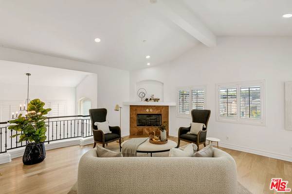 Redondo Beach, CA 90278,2005 Carnegie LN #A