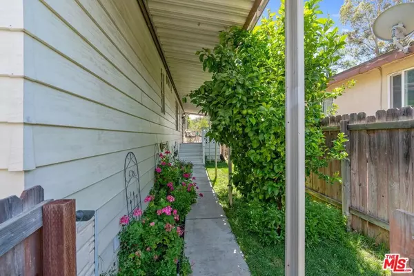 Calabasas, CA 91302,23777 Mulholland HWY #190