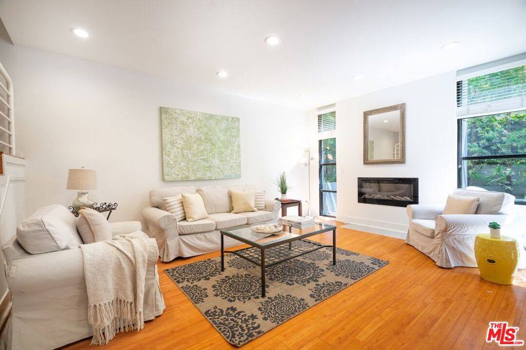 1427 18th ST #3, Santa Monica, CA 90404