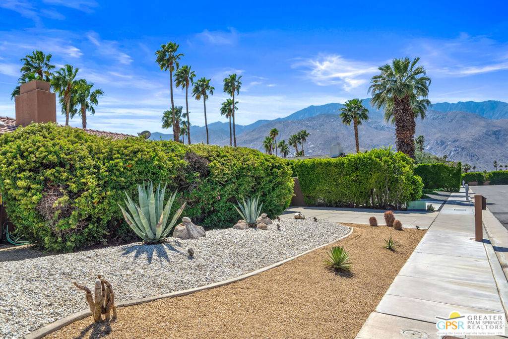 Palm Springs, CA 92262,2271 E Calle Conejara