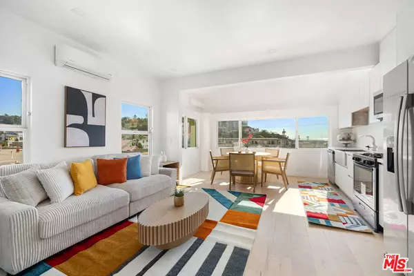 Santa Monica, CA 90402,117 W Channel RD #121