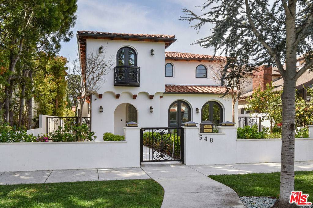 548 15th ST, Santa Monica, CA 90402