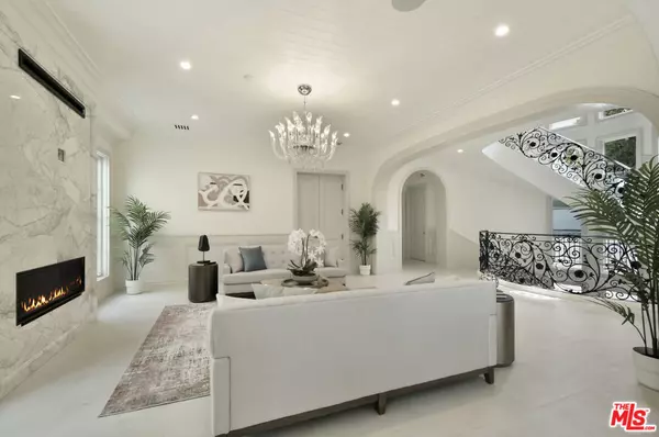 Santa Monica, CA 90402,548 15th ST