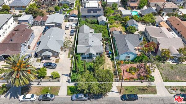 1154 N Heliotrope DR, Los Angeles, CA 90029