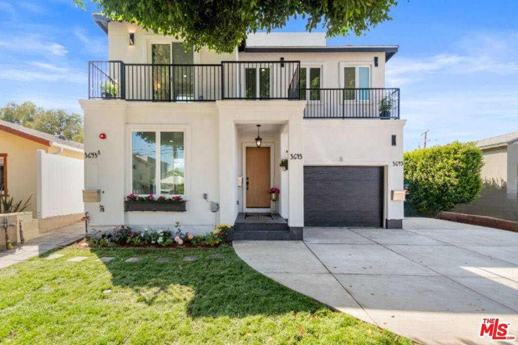 3643 Helms AVE, Culver City, CA 90232