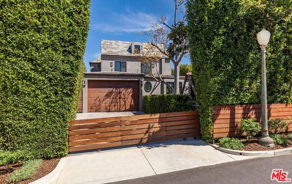 116 S Carmelina AVE, Los Angeles, CA 90049