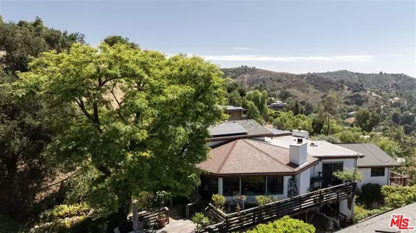 2733 Halsey RD, Topanga, CA 90290