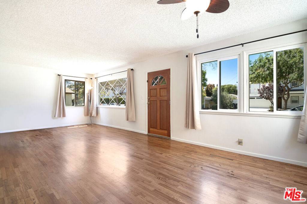Los Angeles, CA 90066,3556 Butler AVE