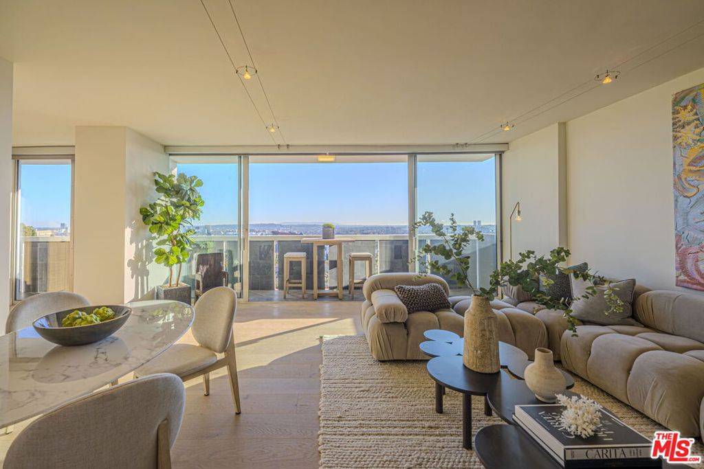8787 Shoreham DR #508/509, West Hollywood, CA 90069