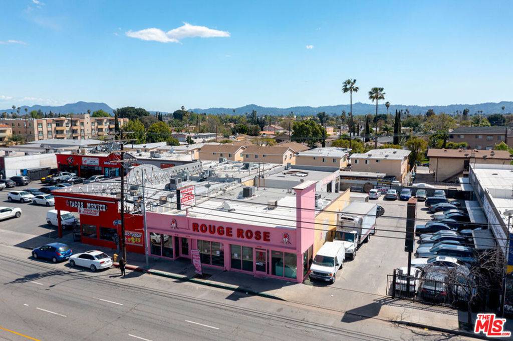North Hollywood, CA 91605,12734 Sherman WAY