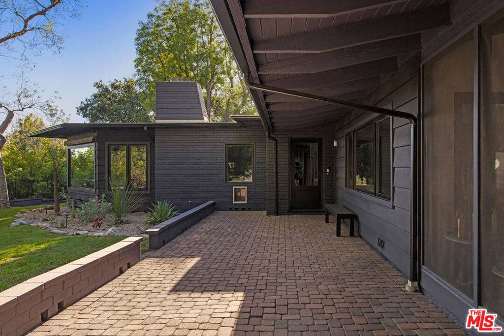 Pasadena, CA 91107,2235 Villa Heights RD