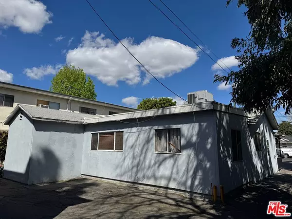 Van Nuys, CA 91401,13846 Bessemer ST