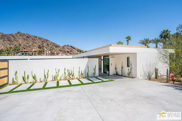 Palm Springs, CA 92264,310 W Crestview DR