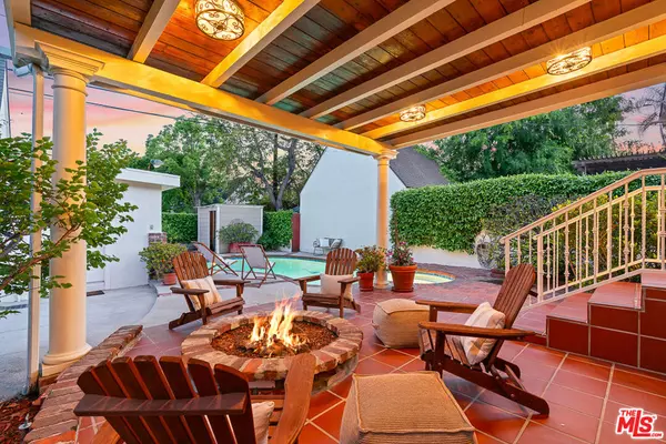 Pasadena, CA 91104,2338 Paloma ST
