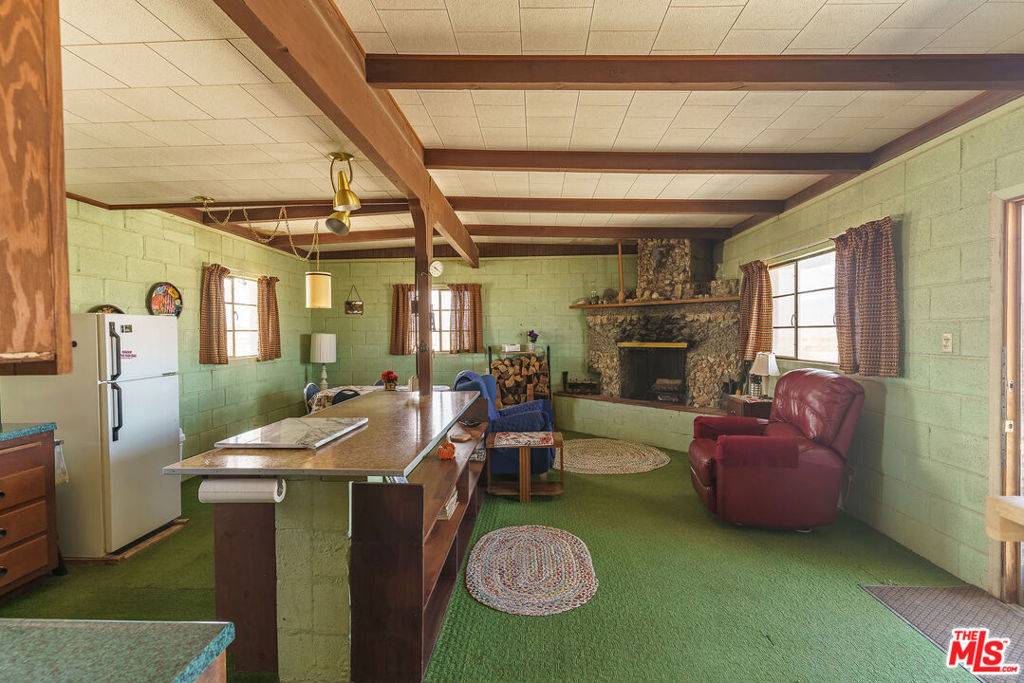 CA 92277,3825 Wilson RD