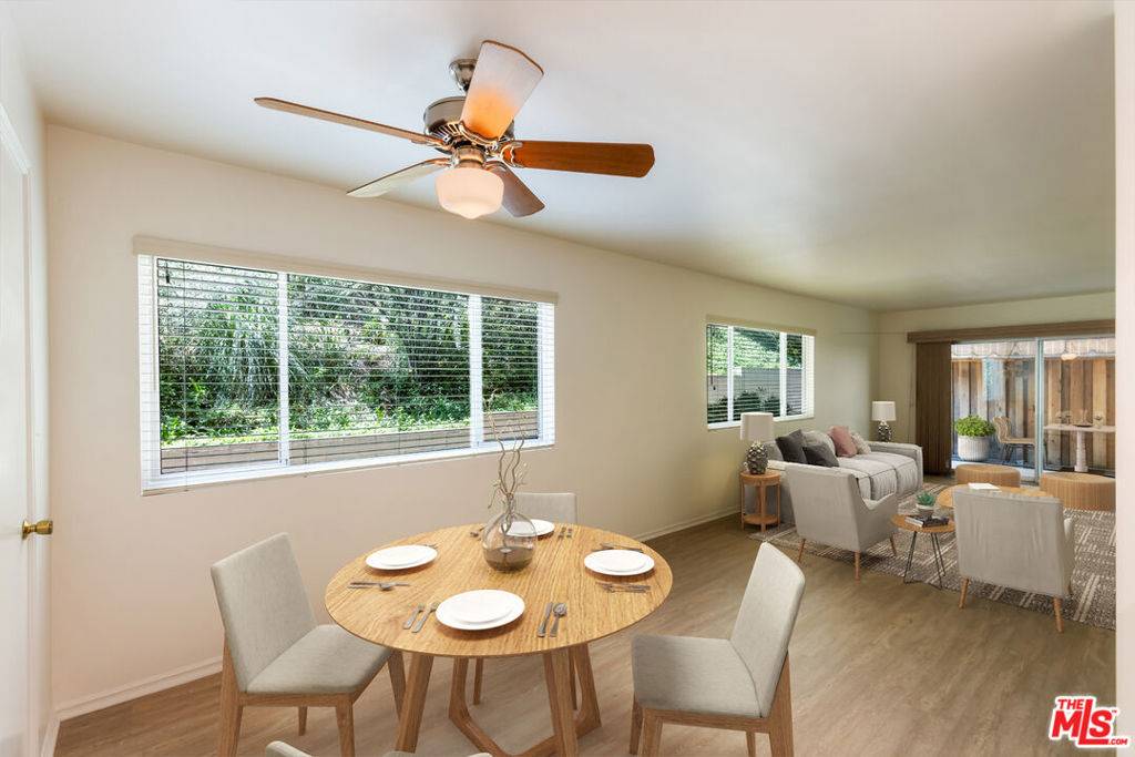 Los Angeles, CA 90068,6732 Hillpark DR #307
