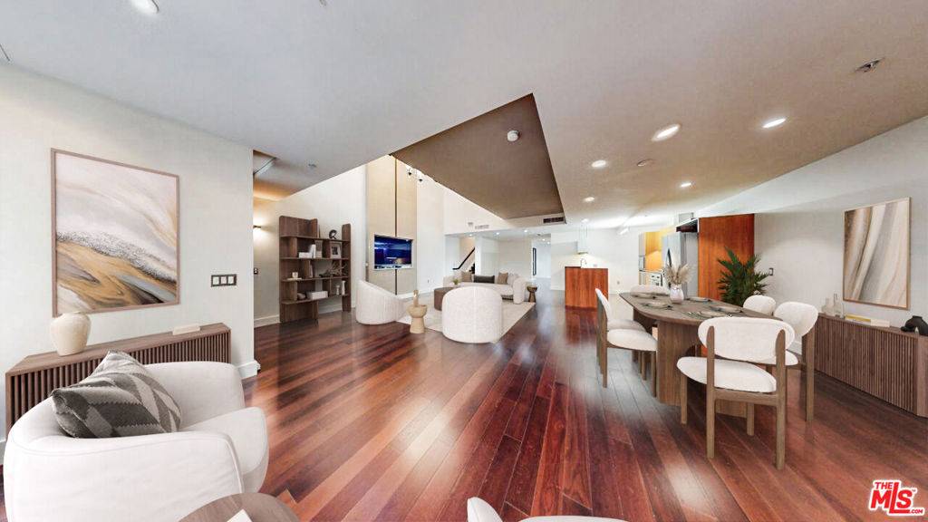1155 S Grand AVE #105, Los Angeles, CA 90015