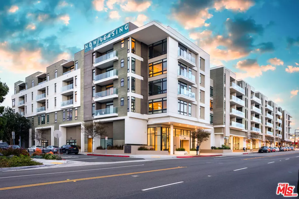 Glendale, CA 91204,515 W Broadway #108