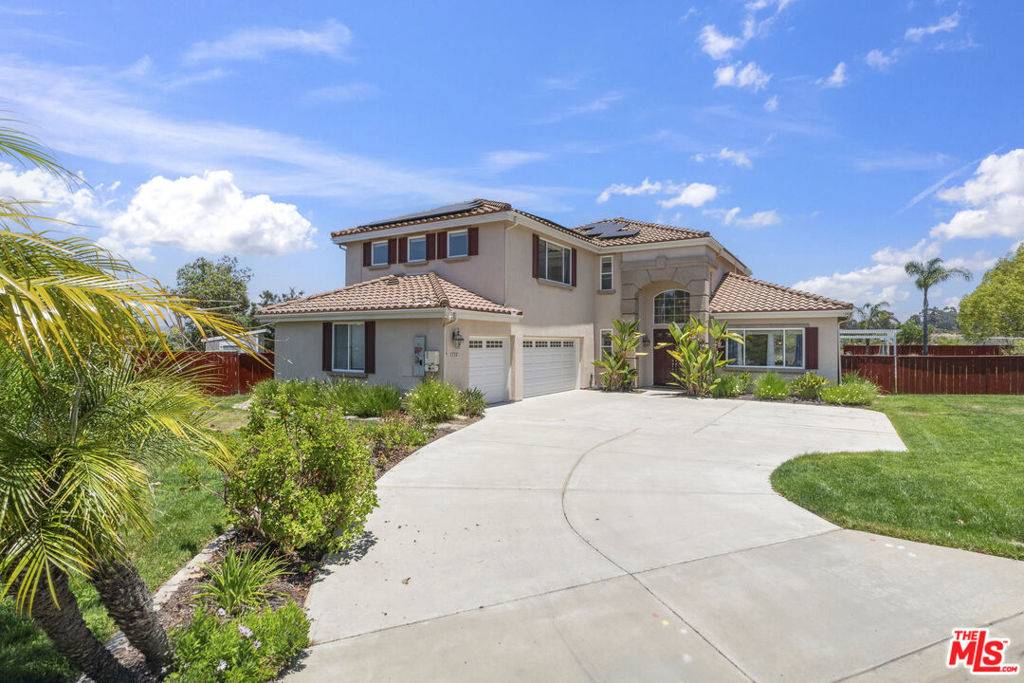 Escondido, CA 92029,1732 Gamble LN