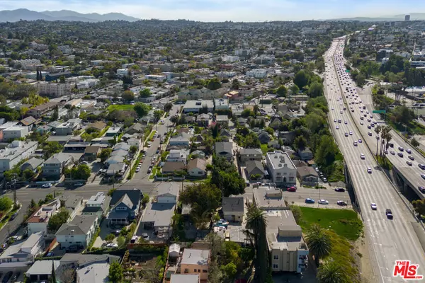 Los Angeles, CA 90004,449 - 443 N Virgil AVE
