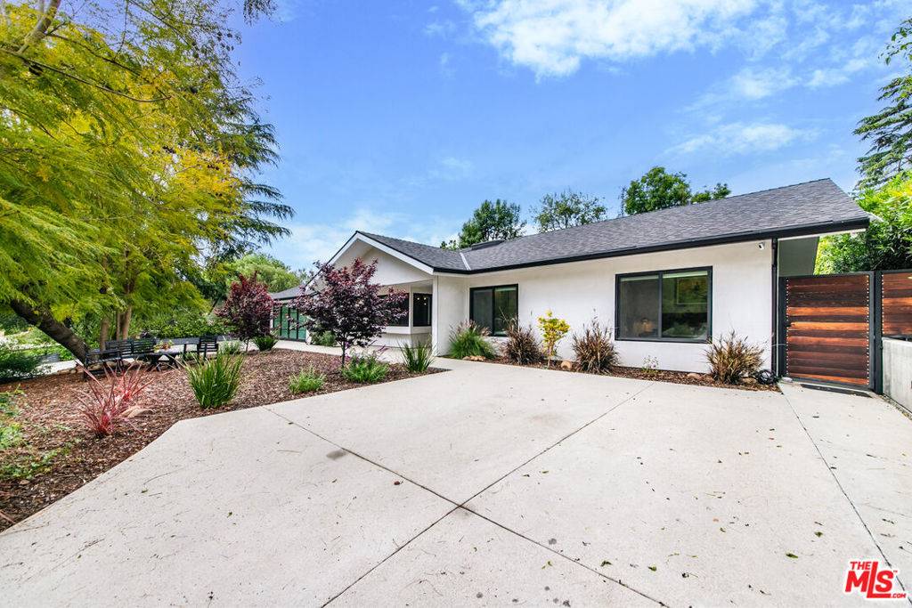 Thousand Oaks, CA 91362,1865 El Monte DR