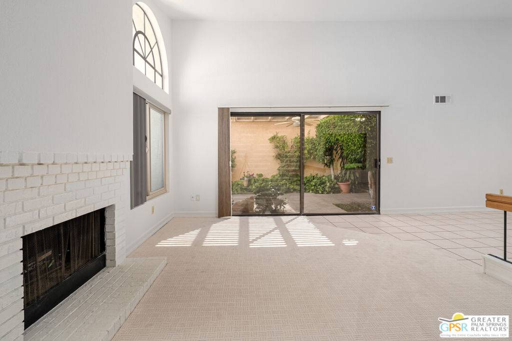 Palm Desert, CA 92260,41775 Navarre CT