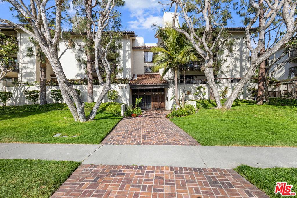 8512 Tuscany AVE #424,  Playa Del Rey,  CA 90293