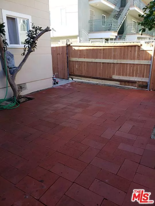 Long Beach, CA 90813,435 W 11th ST