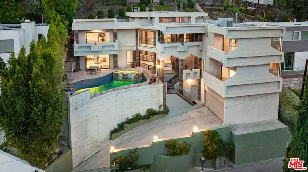 Sherman Oaks, CA 91423,3917 Murietta AVE