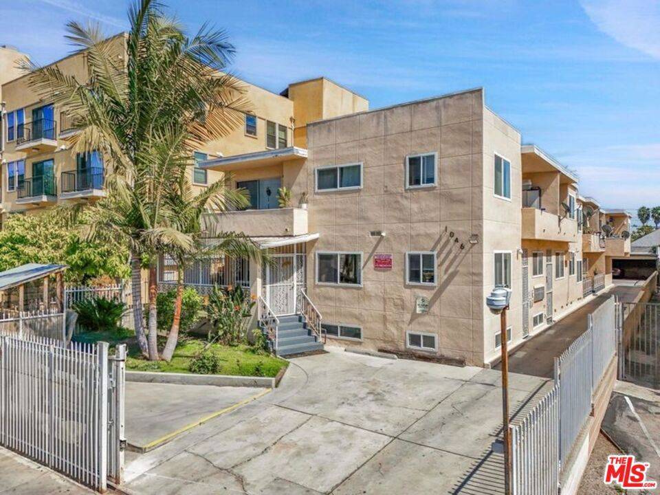 1046 S Norton AVE, Los Angeles, CA 90019