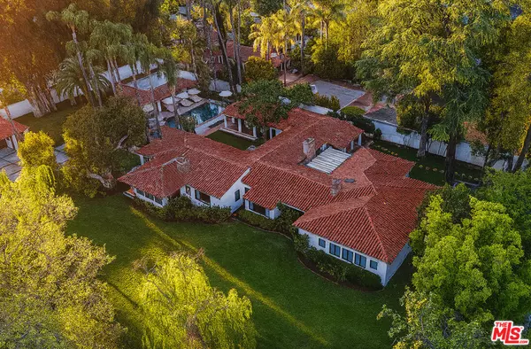 Tarzana, CA 91356,18625 Wells DR