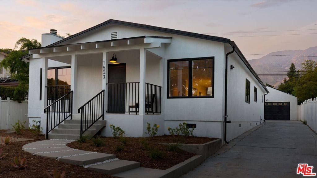 Altadena, CA 91001,1603 New York DR