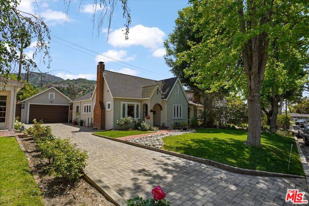 Glendale, CA 91208,2400 Sylvan LN